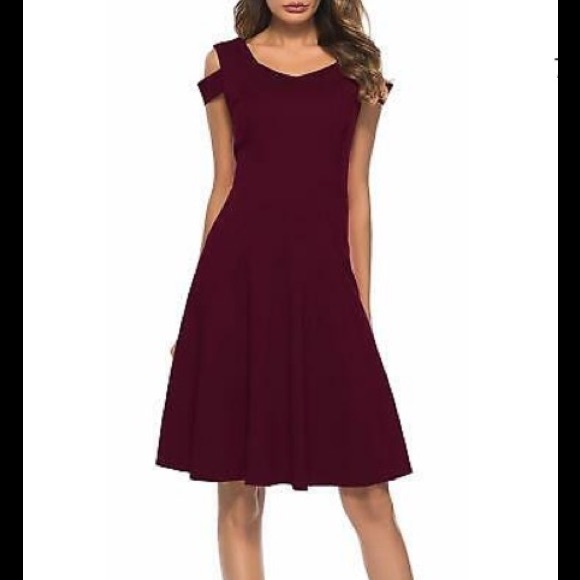 Thanth Dresses & Skirts - ❌Final Price❌NWOT  Burgundy Thanth size large